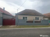 Vând casă în Sabolciu