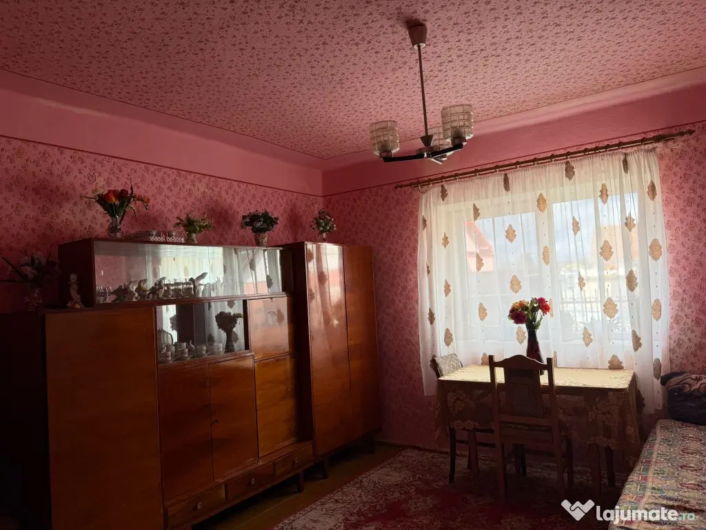 Vând casă în Sabolciu