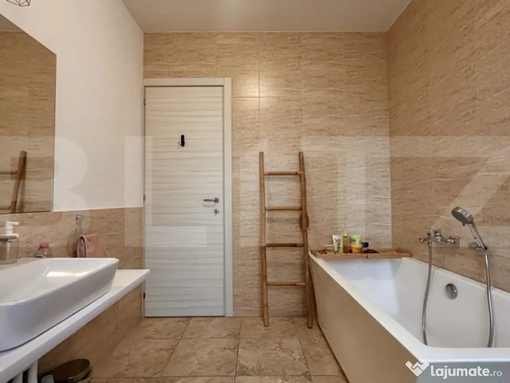 Onestilor - Ioșia, apartament cu 4 camere, mobilat și util