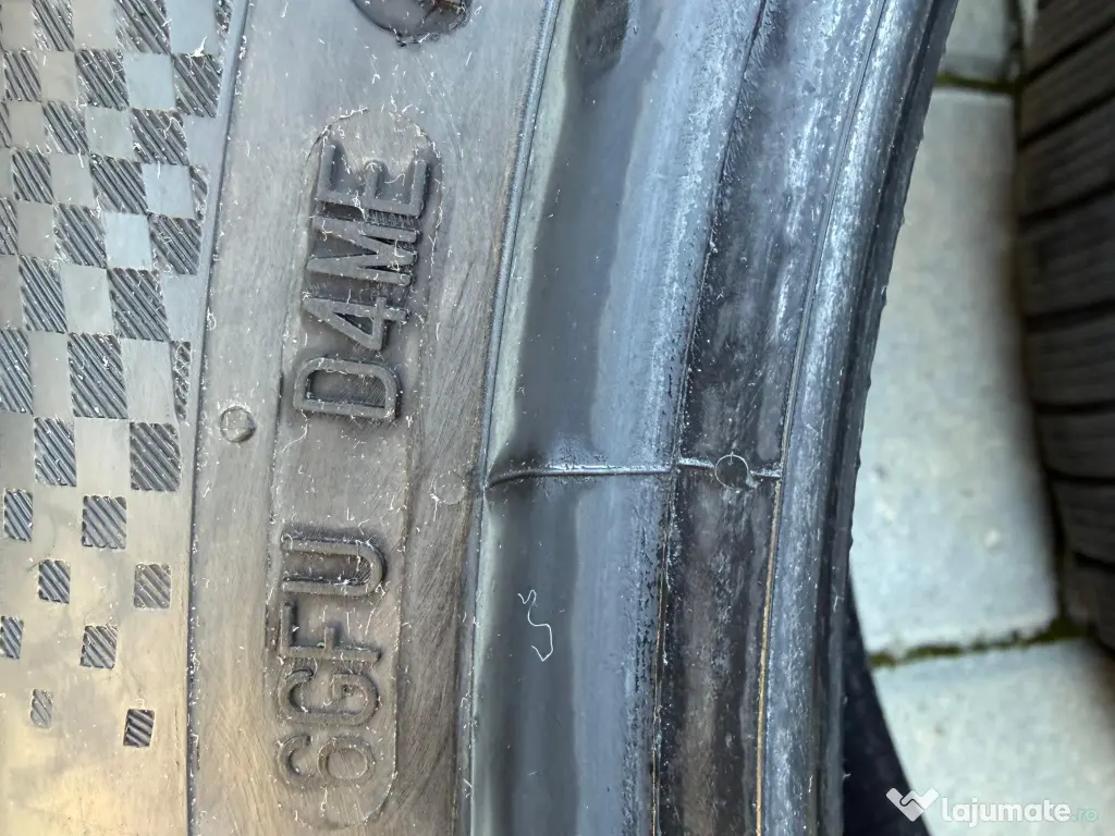 Set 4 anvelope Continental 235/ 45 R18 V - IARNA