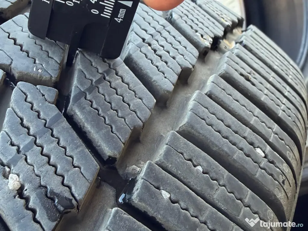 Set 4 anvelope Continental 235/ 45 R18 V - IARNA