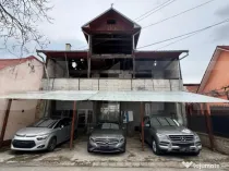Casa de vanzare, 900 mp, ideala pentru investitie