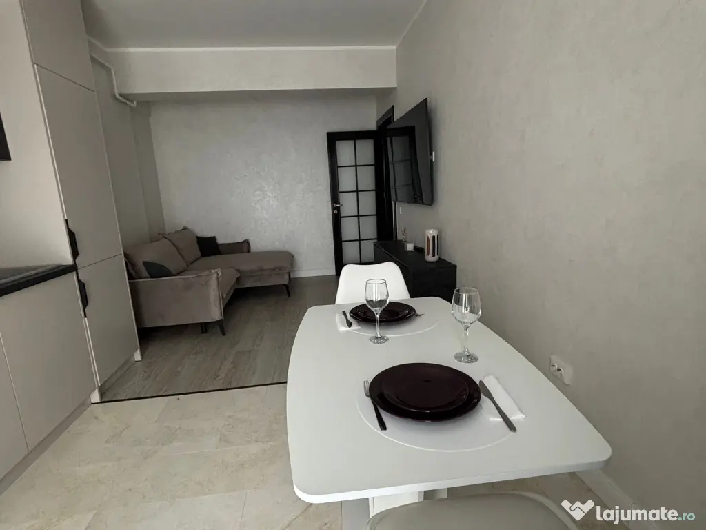 Apartament 2 camere royal town