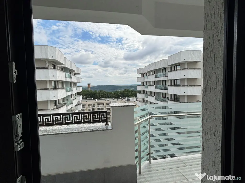 Apartament 2 camere royal town