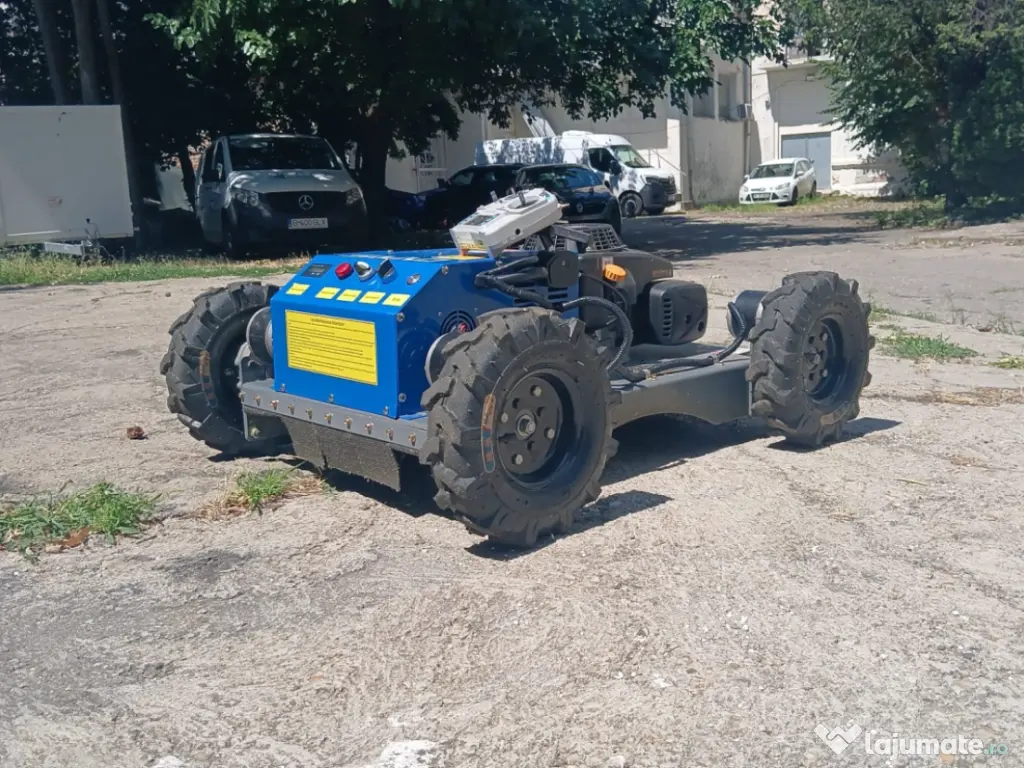 Roboți de Tuns Iarbă cu Telecomandă – Disponibil Imediat