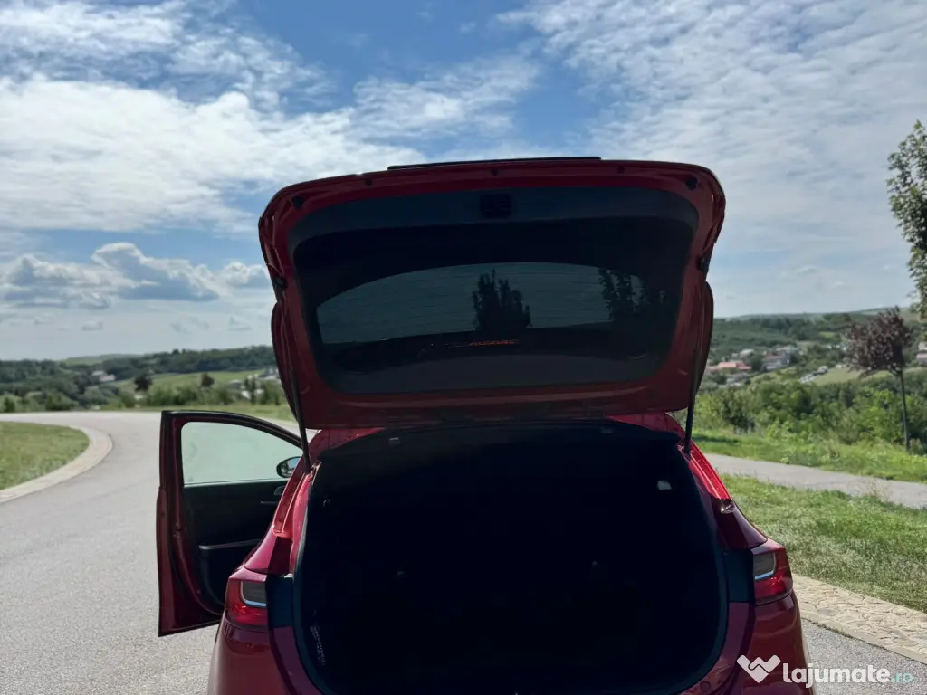 Kia cee'd 2023 mild hybrid