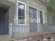 Parcul Cismigiu | Apartament 4 camere in vila interbelică |