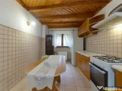 Tur LIVE!Casa cu arhitectura traditionala, curte spatioasa,f 