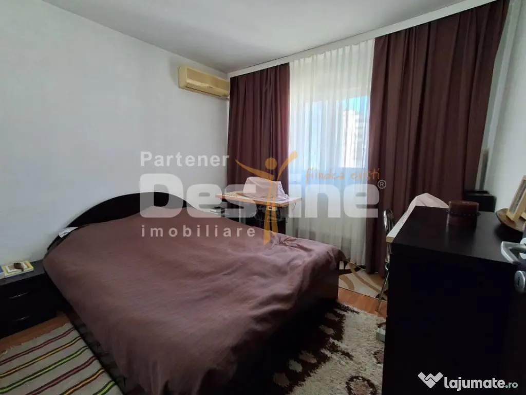 Apartament 3 Camere Semiecomandat - Dacia