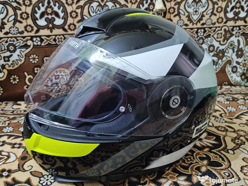 Schuberth C3 Pro