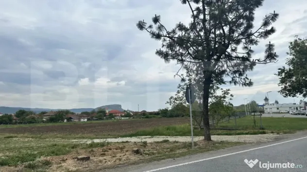 ???? Teren intravilan 6.109 mp – zonă centrală Simeria,