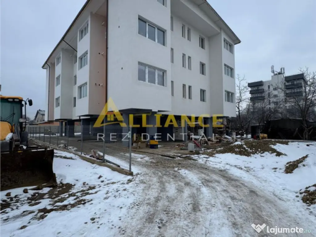 7 Minute Metrou Berceni - Garsoniera - Parcare - 66.000eur