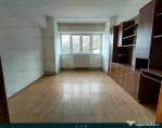 Apartament 3 camere, decomandat - zona Racadau