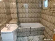 Apartament 3 camere, decomandat - zona Racadau 