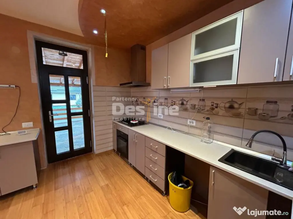 Casa cu piscina Fermelor 840mp teren 285.000€