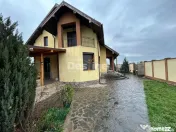 Casa cu piscina Fermelor 840mp teren 285.000€