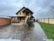 Casa cu piscina Fermelor 840mp teren 285.000€