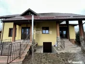 Casa cu piscina Fermelor 840mp teren 285.000€