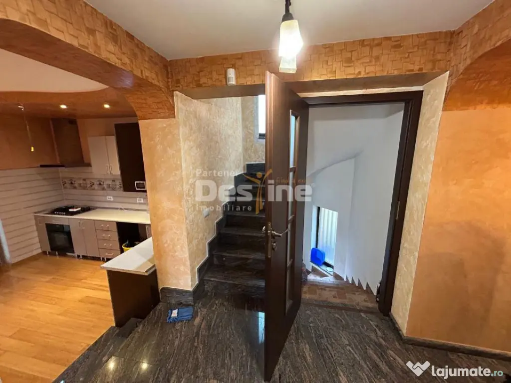 Casa cu piscina Fermelor 840mp teren 285.000€