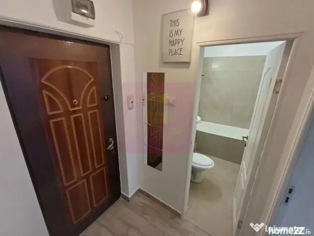 Garsoniera, renovata si mobilata Grand Arena metrou Apara...
