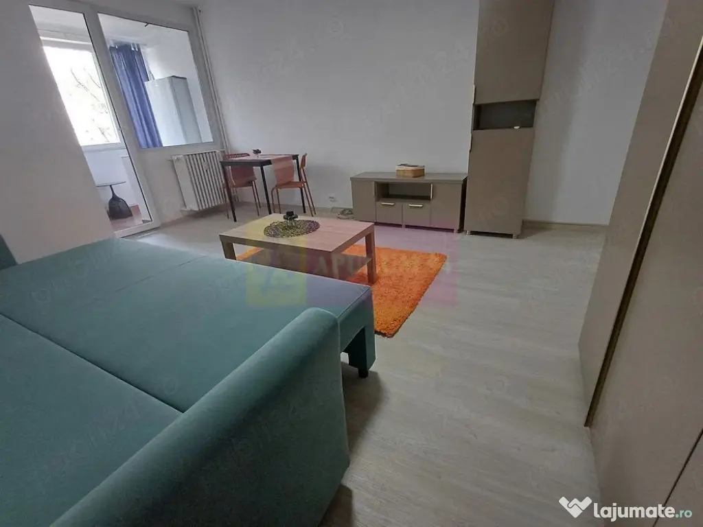 Garsoniera, renovata si mobilata Grand Arena metrou Apara...