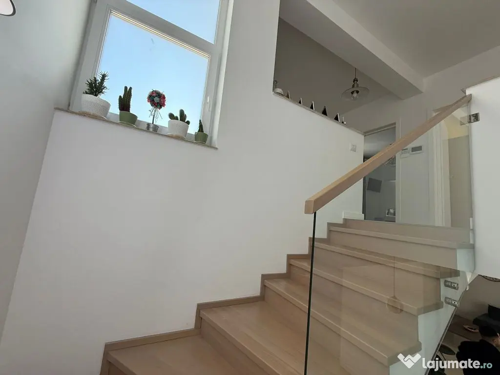 Casa de Vanzare Tomis Plus