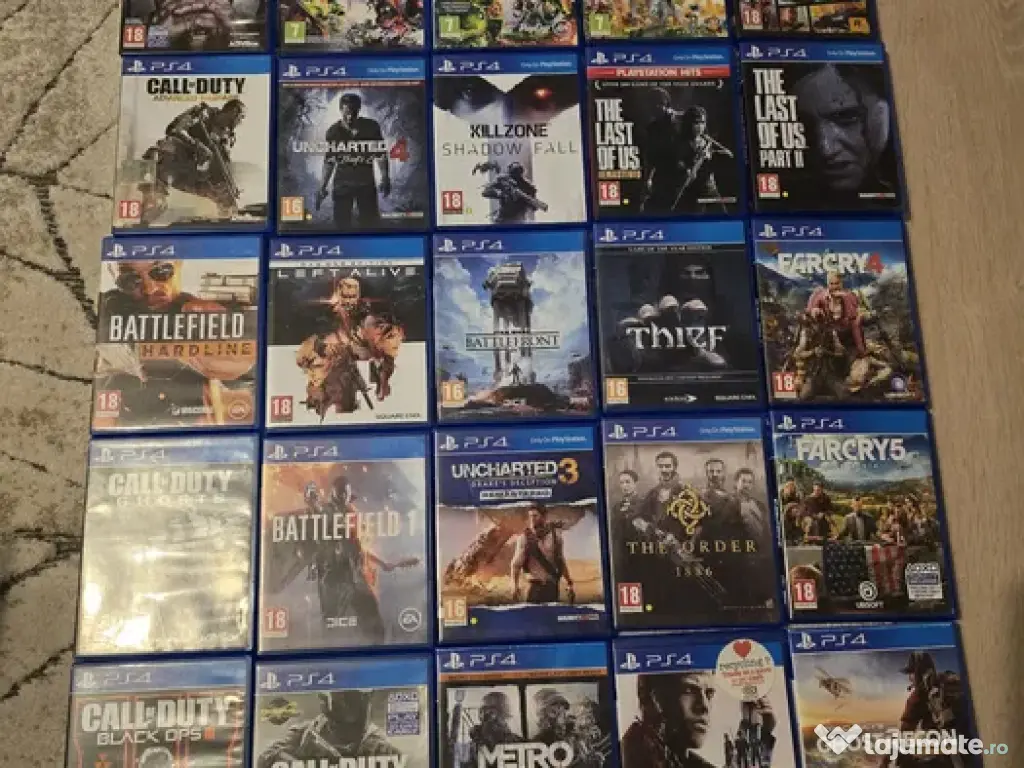 PlayStation 4 cu 1TB cu 3 manete si 30 cd Jocuri originale