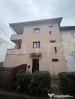 Inchiriere apartament la casa, Central, 150 mp
