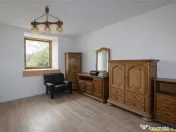 FILM! Constructie rustica tip Casa Verde, cu parau si panora 