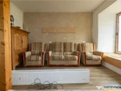 FILM! Constructie rustica tip Casa Verde, cu parau si panora 