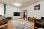 Casă 2013, teren 1366 mp, zonă centrală 