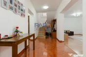 Casă 2013, teren 1366 mp, zonă centrală 