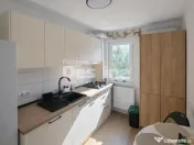 Apartament cu 2 camere, etaj intermediar, renovat situat in 