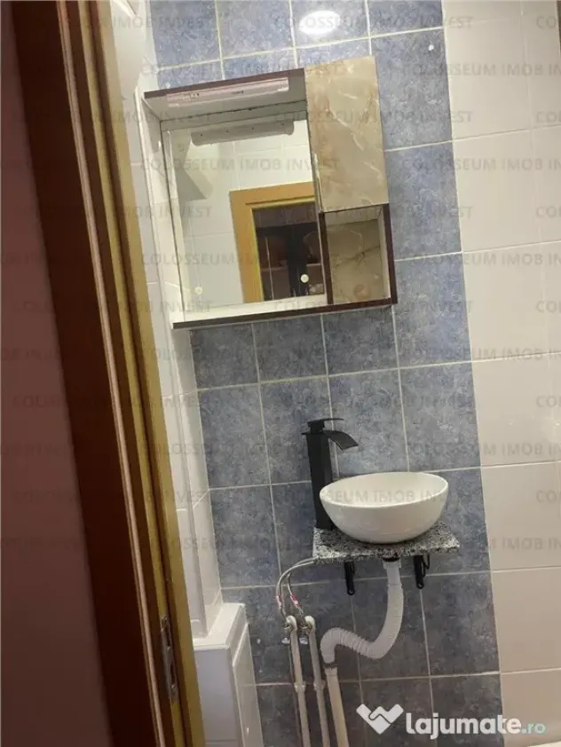 COLOSSEUM: Camera cu baie renovat mobilat utilat Astra Piata