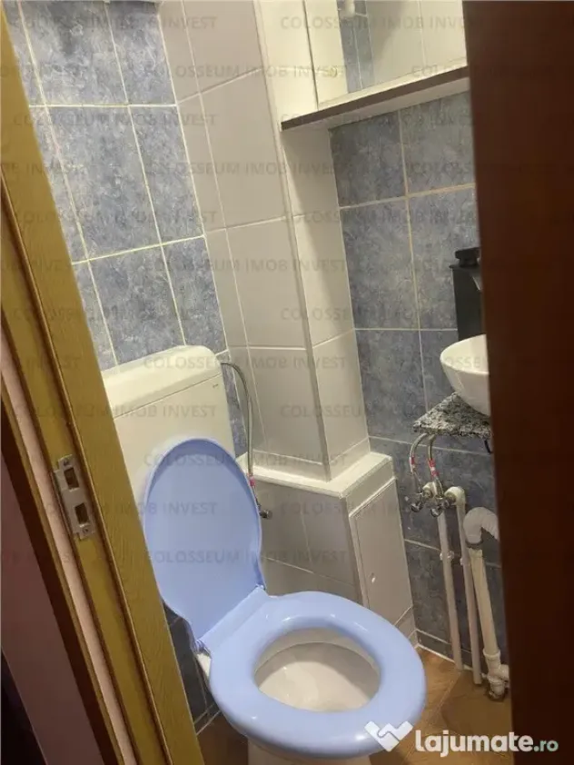 COLOSSEUM: Camera cu baie renovat mobilat utilat Astra Piata