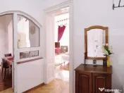 Apartament Ultra-Central: Spațios si Luminos 