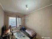 Apartament 3 camere parter 