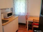 Garsoniera , Virtutii, Militari 