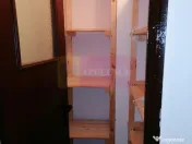 Garsoniera , Virtutii, Militari 