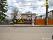 1/2 Duplex S D P 2E, 455 mp in zona centrala a mun. Bacau 