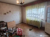 Casă spațioasă cu teren generos, aproape de centrul oraș 