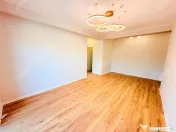 Apartament la cheie cu 3 camere 2 bai si 2 balcoane zona Pic 