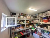 Casă cu 1.2 ha teren, liniște totală, livadă, acces asfa 