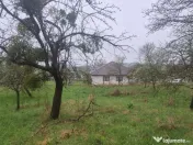 Grosi, zona primariei, 10 ari teren 