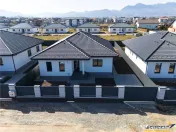 Proprietate noua, la cheie, calitate Premium, intabulata, Iz 