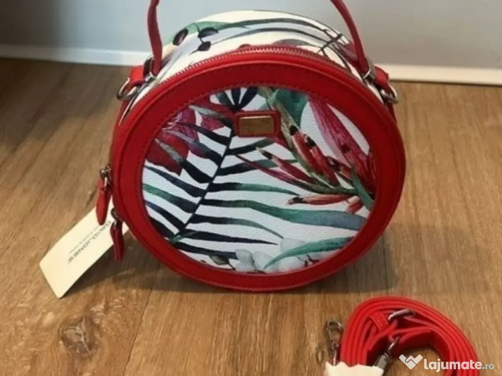 geanta noua dama David Jones