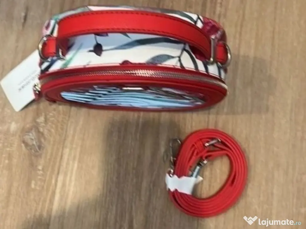 geanta noua dama David Jones