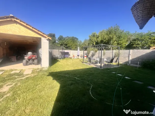 Casa individuala Sânmihaiu Român