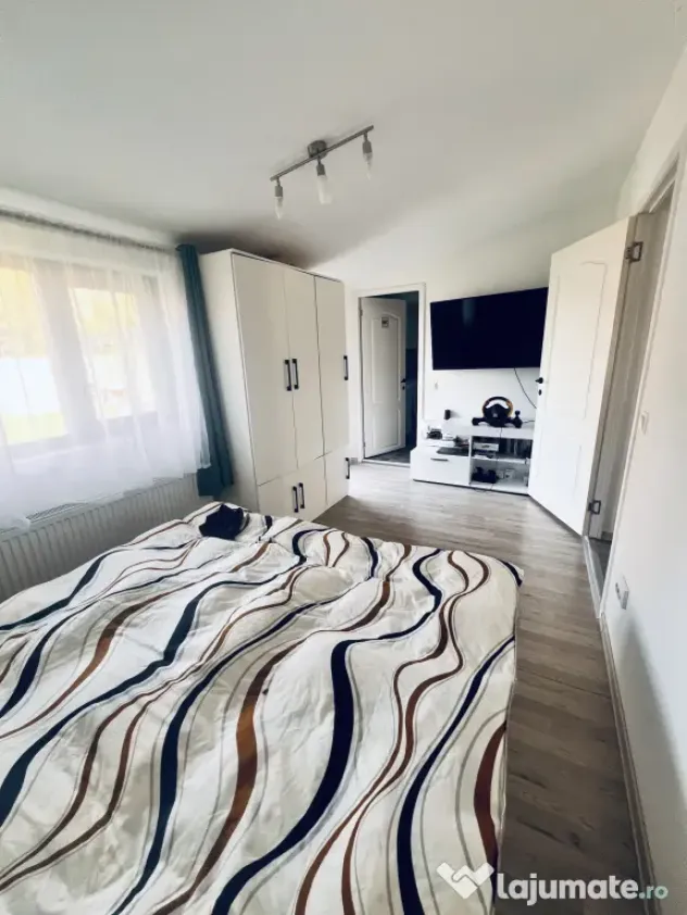 Casa individuala Sânmihaiu Român