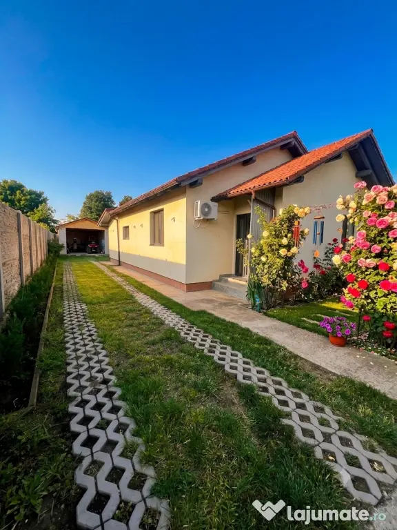 Casa individuala mobilata pret neg. Sânmihaiu Român
